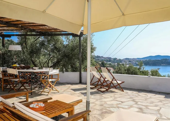 Golden View * Skiathos Town